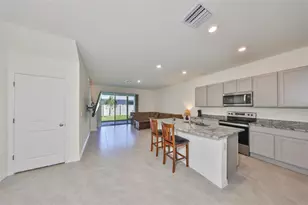 1504 Colt Creek Pl, Wesley Chapel, FL 33543 - Photo 2