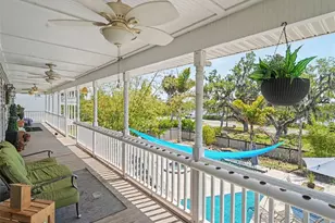 1740 Bayshore Dr, Terra Ceia, FL 34250 - Photo 6