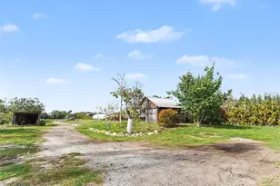1740 Bayshore Dr, Terra Ceia, FL 34250 - Photo 54