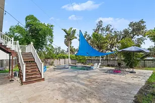 1740 Bayshore Dr, Terra Ceia, FL 34250 - Photo 6