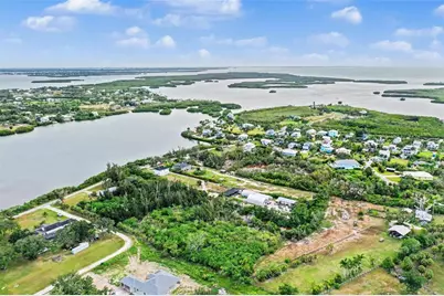 1740 Bayshore Drive, Terra Ceia, FL 34250 - Photo 62