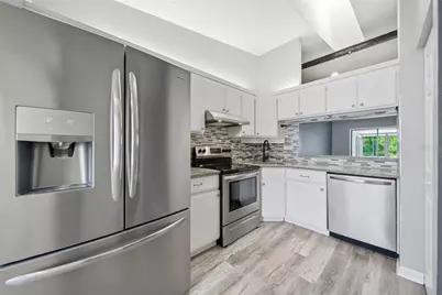 3135 Charter Club Drive #B, Tarpon Springs, FL 34688 - Photo 14