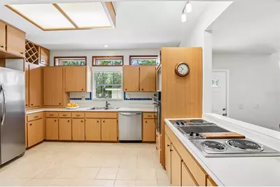 118 N Greenfield Avenue, Temple Terrace, FL 33617 - Photo 12