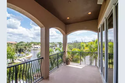 507 Driftwood Drive E, Palm Harbor, FL 34683 - Photo 30