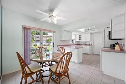 12465 Monarch Circle, Seminole, FL 33772 - Photo 10