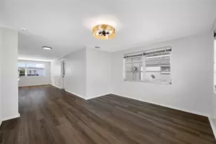 5027 Manor Dr, New Port Richey, FL 34652 - Photo 14