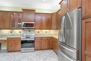 16022 Golden Lakes Drive, Wimauma, FL 33598 - Photo 6