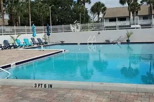 2025 Lakewood Club Dr S, Saint Petersburg, FL 33712 - Photo 20