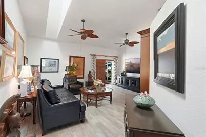 4301 52nd Avenue S, Saint Petersburg, FL 33711 - Photo 4