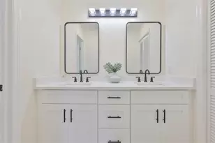 539 Red Mangrove Ln, Apollo Beach, FL 33572 - Photo 18