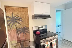 3357 38th St S, Saint Petersburg, FL 33711 - Photo 10