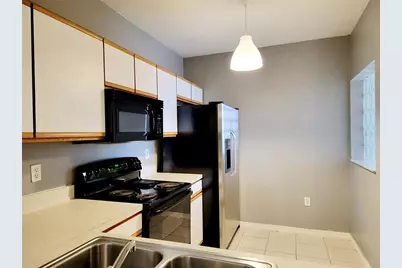 6410 Cypressdale Drive #201, Riverview, FL 33578 - Photo 4