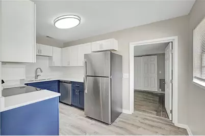 7015 Filbert Lane, Tampa, FL 33637 - Photo 10