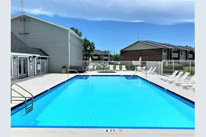 1400 Gandy Boulevard N #505, Saint Petersburg, FL 33702 - Photo 2