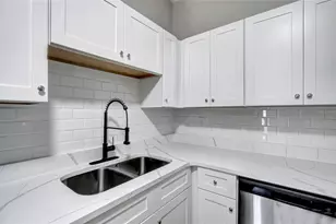 2602 S 69th St, Tampa, FL 33619 - Photo 16