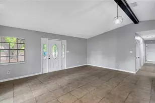 2602 S 69th St, Tampa, FL 33619 - Photo 8