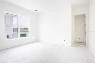 2071 Illinois Ave NE, Saint Petersburg, FL 33703 - Photo 40