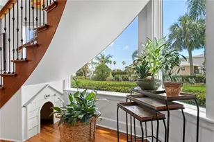 1803 Beach Dr SE, Saint Petersburg, FL 33705 - Photo 22