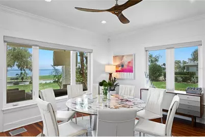 1803 Beach Drive SE, Saint Petersburg, FL 33705 - Photo 8