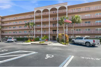 5521 80th Street N #212, Saint Petersburg, FL 33709 - Photo 1