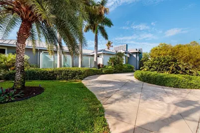 360 26th Avenue SE, Saint Petersburg, FL 33705 - Photo 6