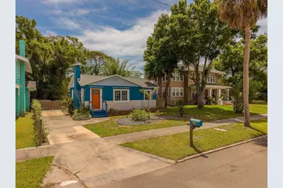 636 37th Avenue S, Saint Petersburg, FL 33705 - Photo 2