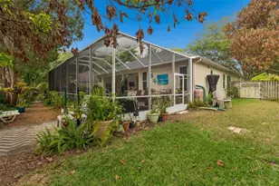 2901 Red Coat Cir, Brandon, FL 33511 - Photo 42