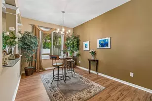 2901 Red Coat Cir, Brandon, FL 33511 - Photo 8