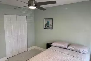 1220 13th Cir SE, Largo, FL 33771 - Photo 32