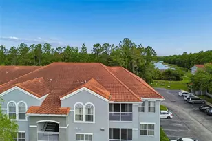 18001 Richmond Pl Dr, Tampa, FL 33647 - Photo 2