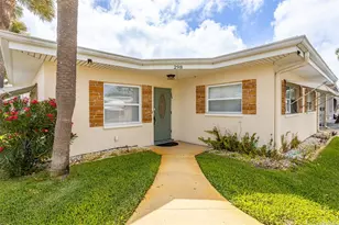 250 Rosery Rd NW, Largo, FL 33770 - Photo 38