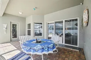 319 19th St NW, Ruskin, FL 33570 - Photo 38