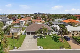 109 16th St, Belleair Beach, FL 33786 - Photo 4