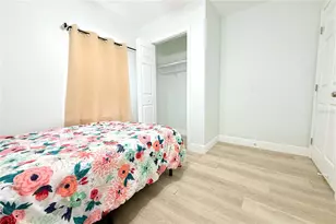 1302 E 33rd Ave, Tampa, FL 33603 - Photo 18