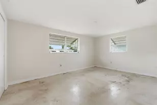 1039 Clairborne St, Holiday, FL 34690 - Photo 10