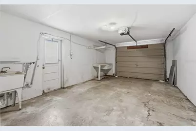 1039 Clairborne Street, Holiday, FL 34690 - Photo 18