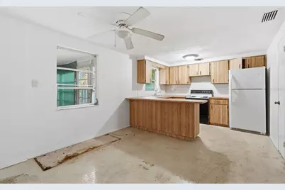 1039 Clairborne Street, Holiday, FL 34690 - Photo 6