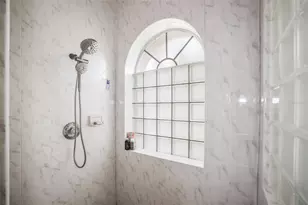 4802 Queen Palm Terrace NE, Saint Petersburg, FL 33703 - Photo 40