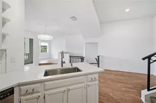 604 Seascape Wy, Tampa, FL 33602 - Photo 14