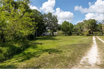 102 Dickman Drive SW, Ruskin, FL 33570 - Photo 32