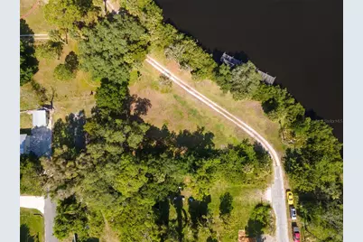 102 Dickman Drive SW, Ruskin, FL 33570 - Photo 16