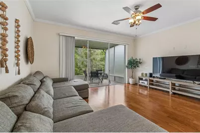 26527 Castleview Way, Wesley Chapel, FL 33544 - Photo 10