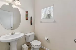 26527 Castleview Way, Wesley Chapel, FL 33544 - Photo 16