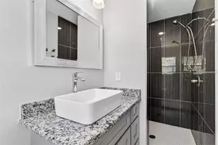 1012 W Adalee St, Tampa, FL 33603 - Photo 42