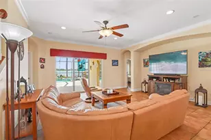 1638 Mira Lago Cir, Ruskin, FL 33570 - Photo 22