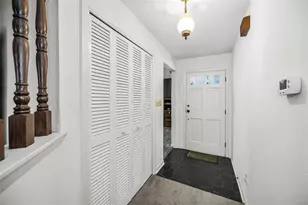 2241 Jaffa Pl, Clearwater, FL 33764 - Photo 10