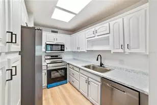 4413 W Rogers Ave, Tampa, FL 33611 - Photo 8