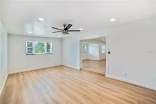 4413 W Rogers Ave, Tampa, FL 33611 - Photo 12