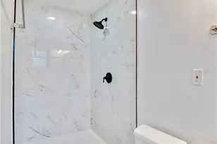 4413 W Rogers Ave, Tampa, FL 33611 - Photo 24