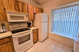 3926 La Costa Ln, Largo, FL 33771 - Photo 6